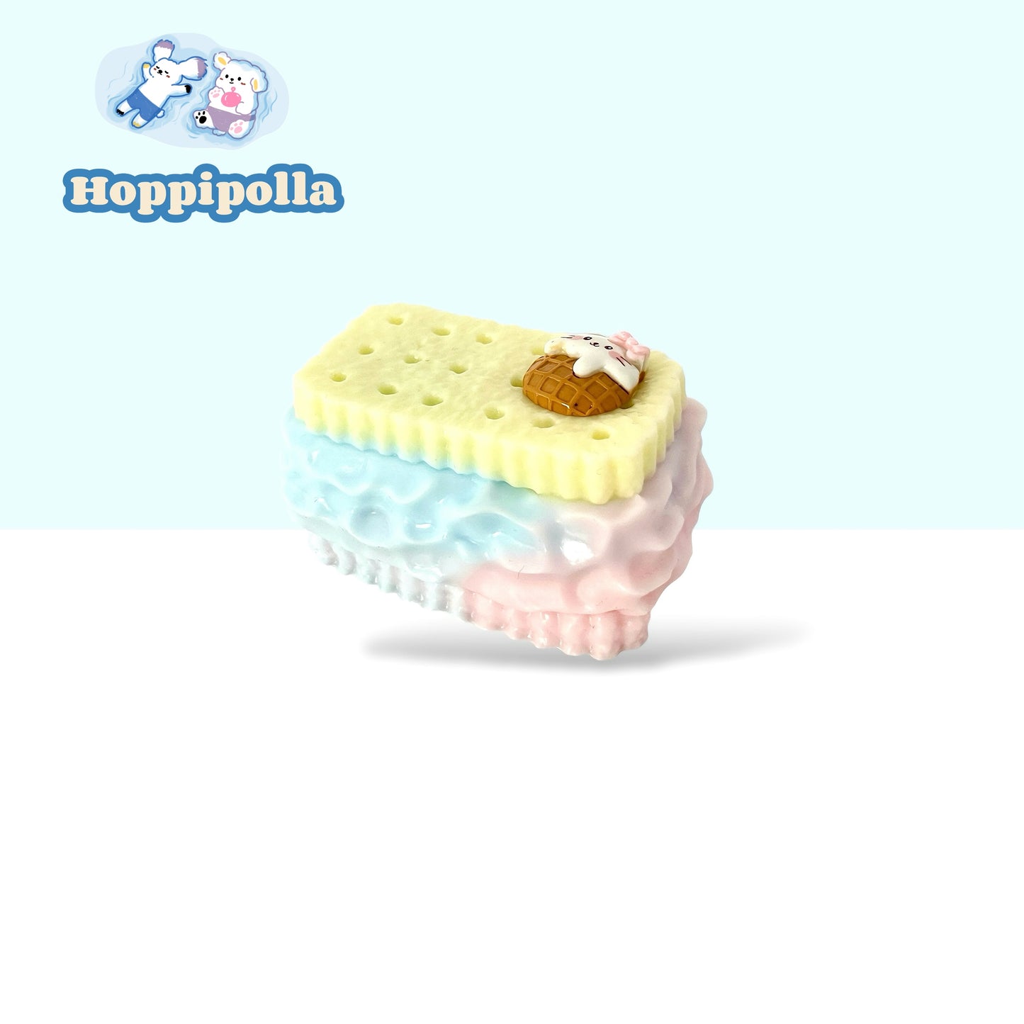 Pastel sandwich cookie squishy-Hoppipolla