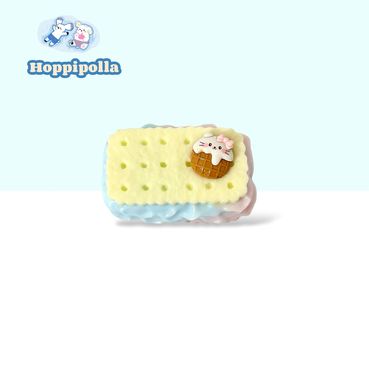 Pastel sandwich cookie squishy-Hoppipolla